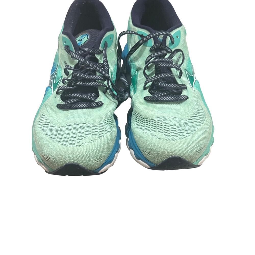 Mizuno Women's Wave Sky 7 Running Shoe US 10.5